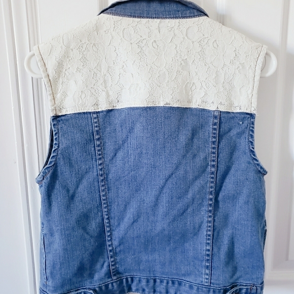 Forever 21 Women Denim Lace Vest - Picture 2 of 3